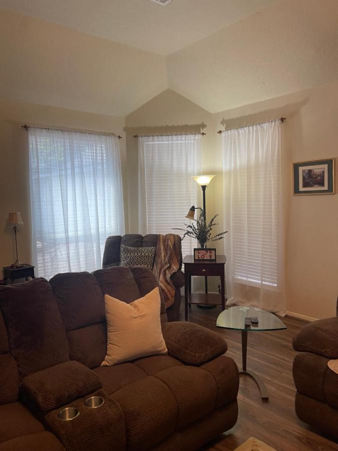 Unwind And Relax 4 Bedroom Stay 亨博尔 外观 照片